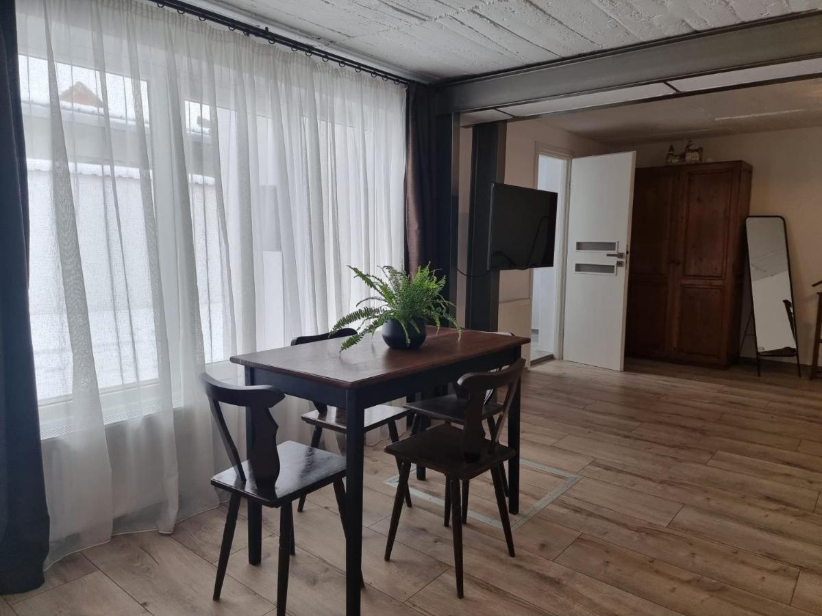 The Cozy Bunker Apartment Sibiu Exterior photo